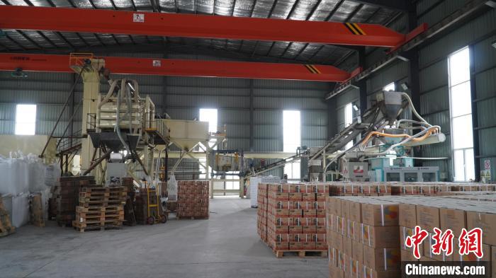 “世界猫砂工厂”大本营：中国乡镇企业正蓬勃生长